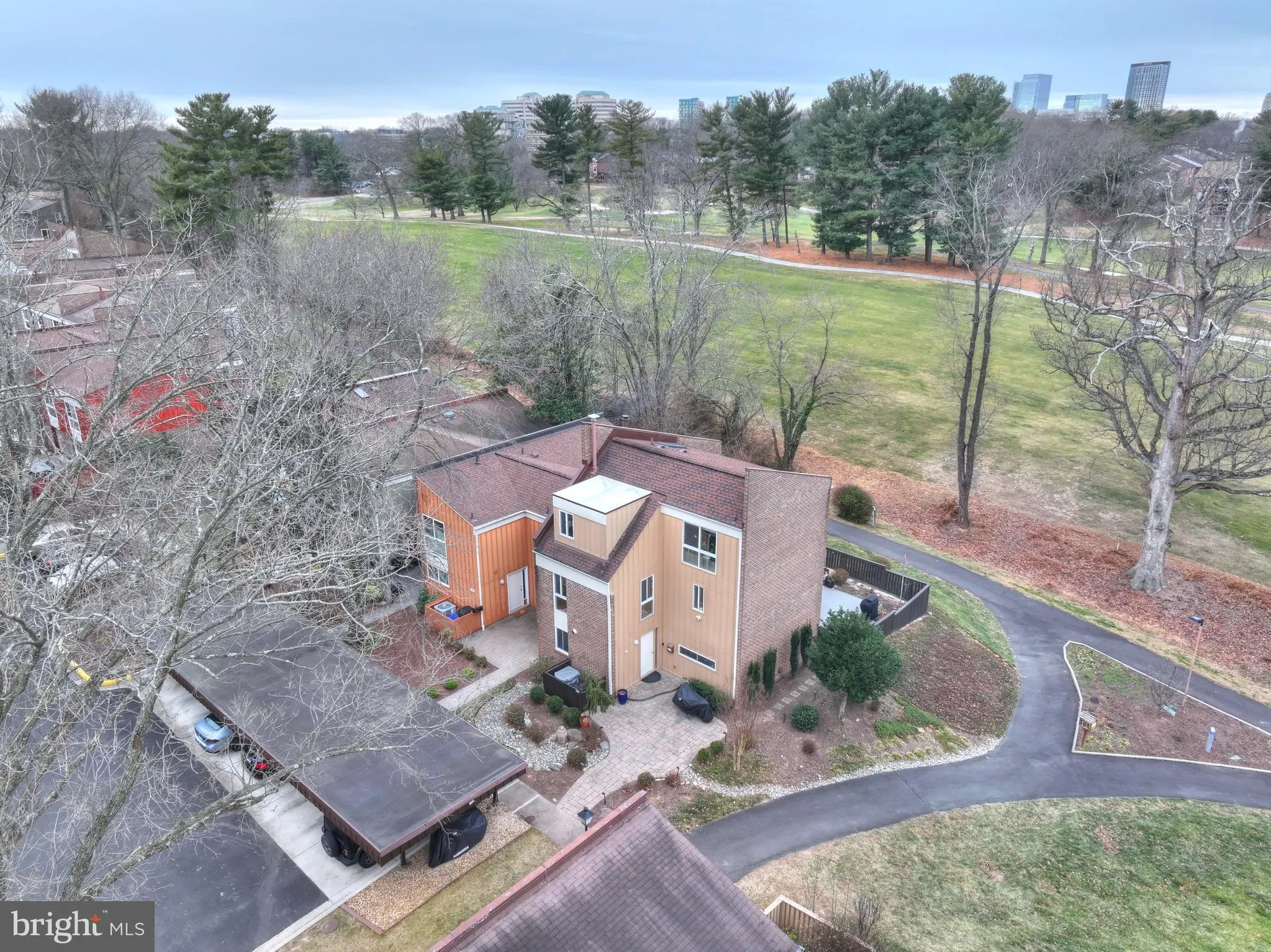 11460 LINKS DRIVE, Reston, VA 20190