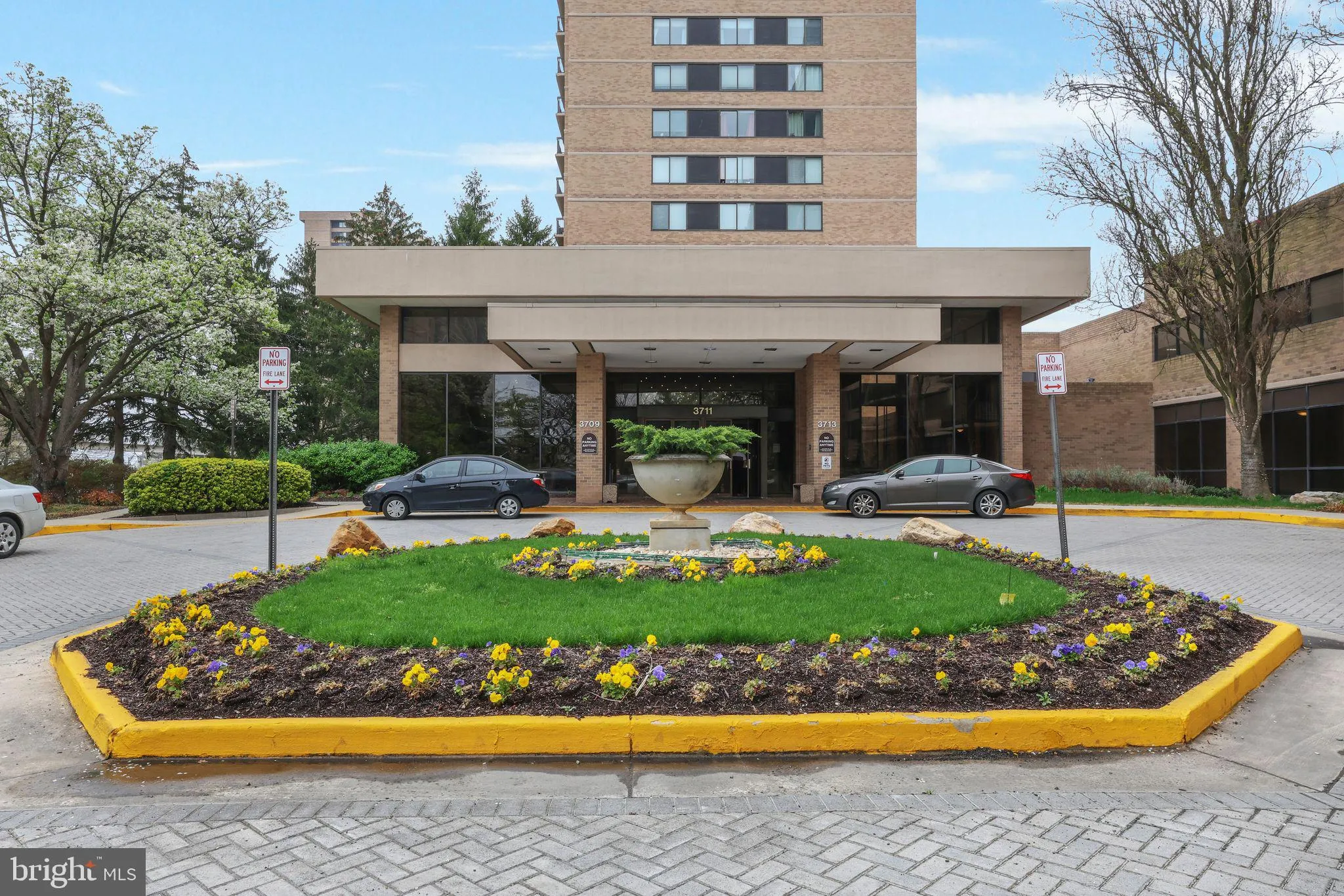 3713 GEORGE MASON DRIVE, Falls Church, VA 22041