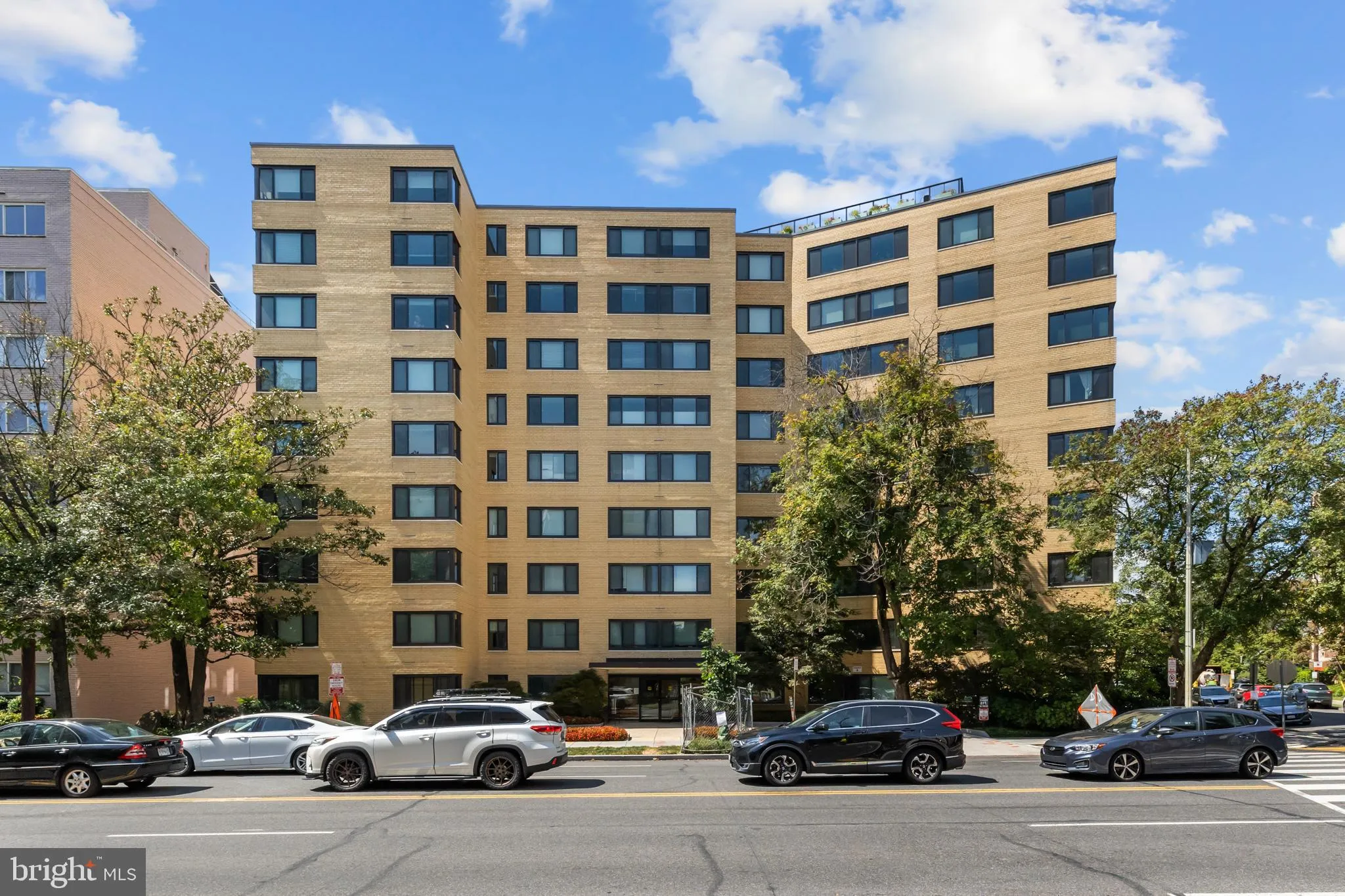 5410 CONNECTICUT AVENUE, Washington, DC 20015