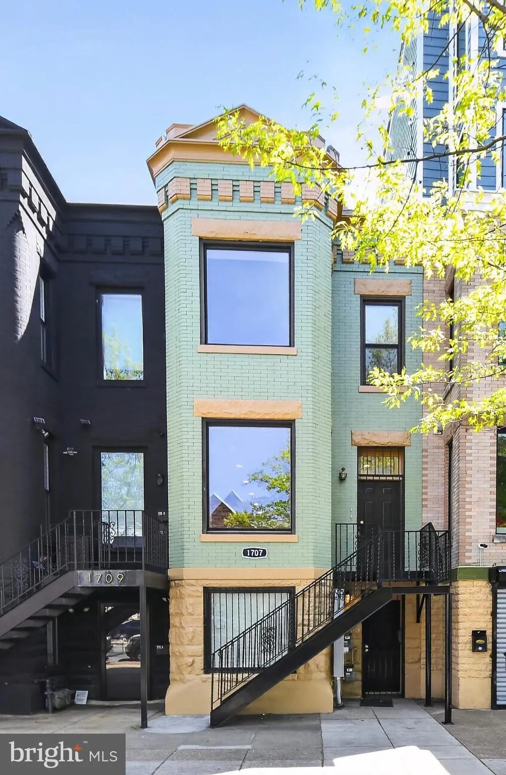 1707 N CAPITOL STREET, Washington, DC 20002