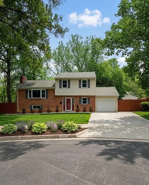 3302 CHICAMUXEN COURT, Falls Church, VA 22041
