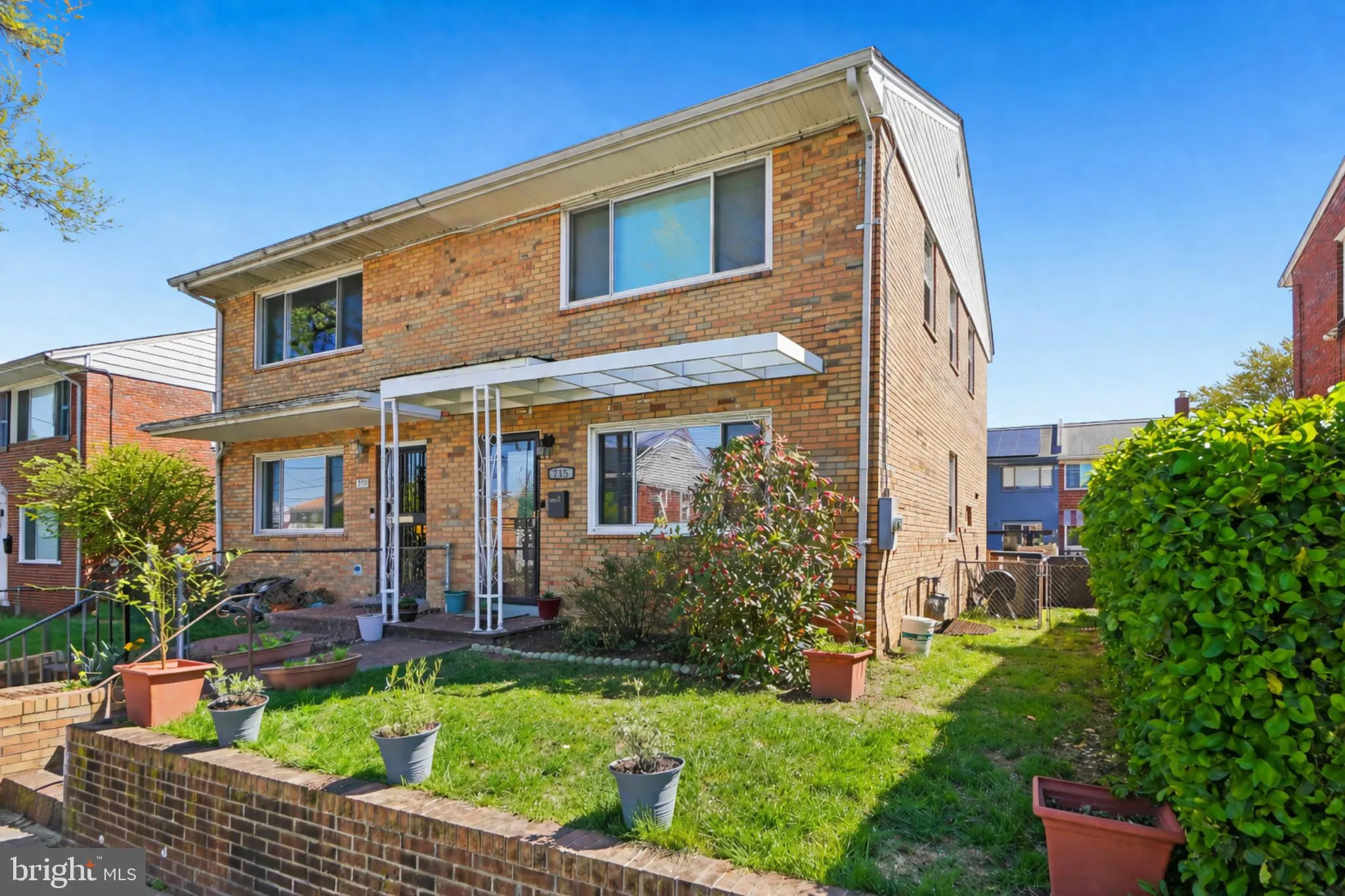 715 DELAFIELD STREET, Washington, DC 20017