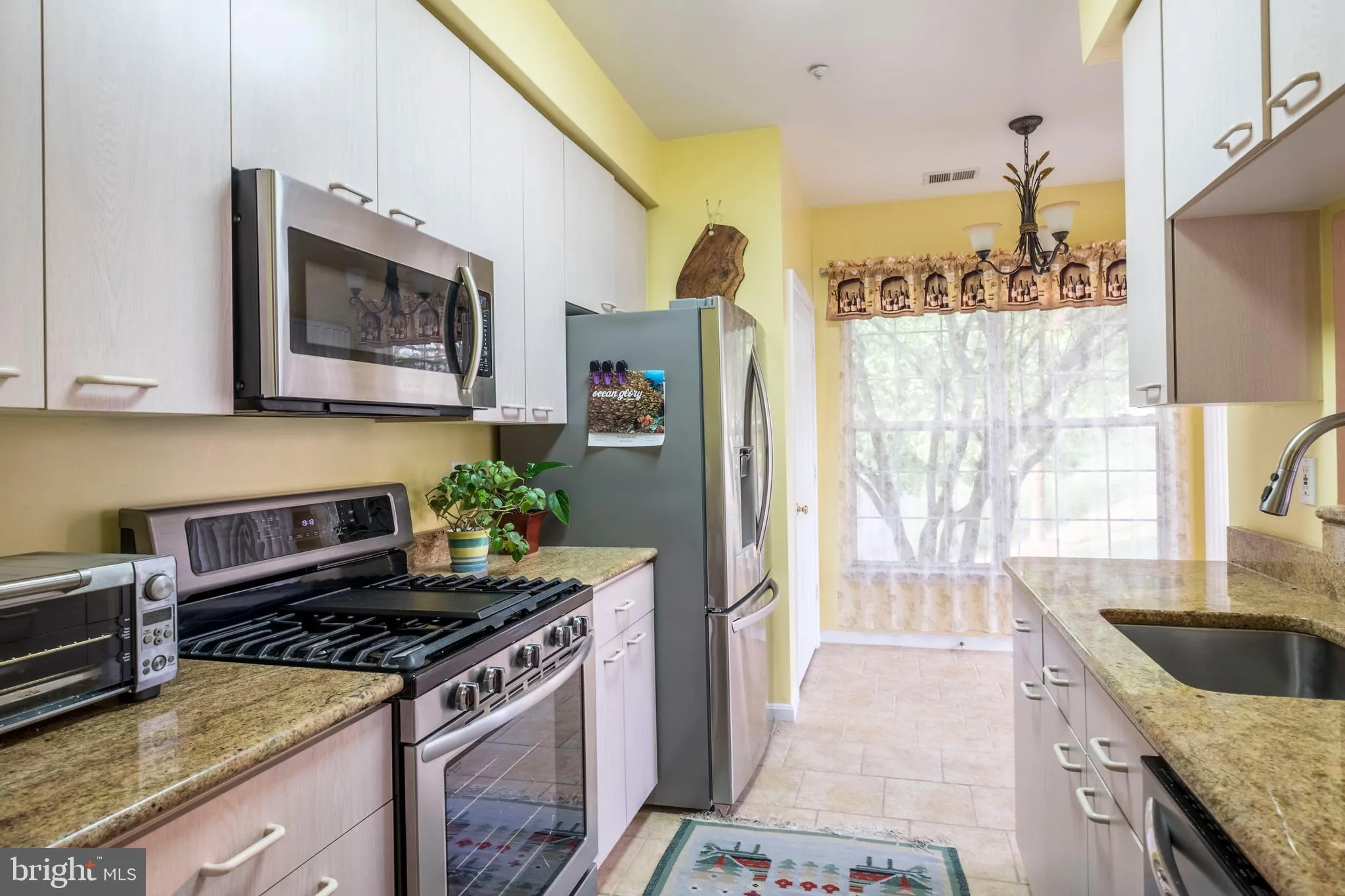 5916 FOUNDERS HILL DRIVE, Alexandria, VA 22310