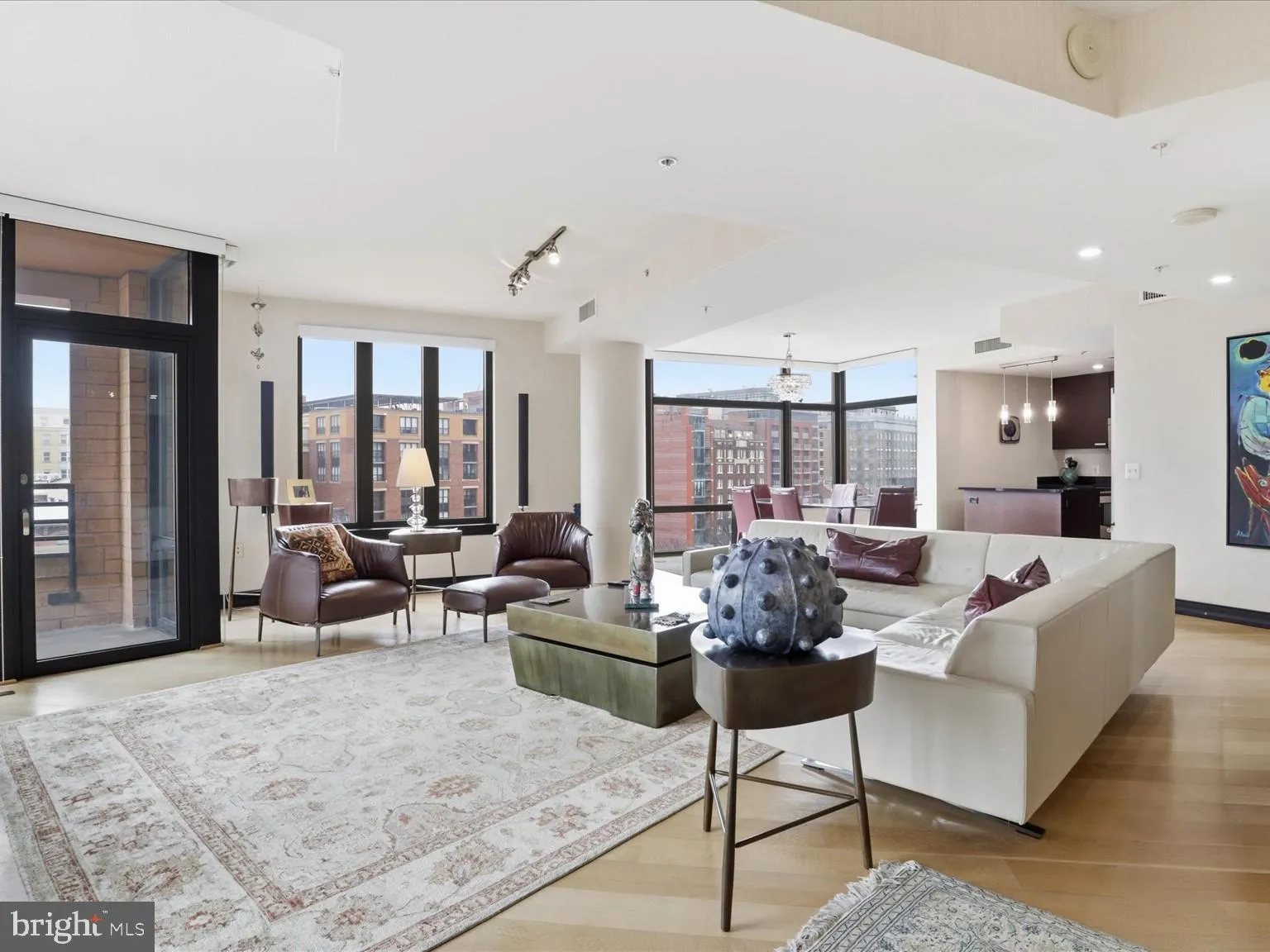1010 MASSACHUSETTS AVENUE, Washington, DC 20001