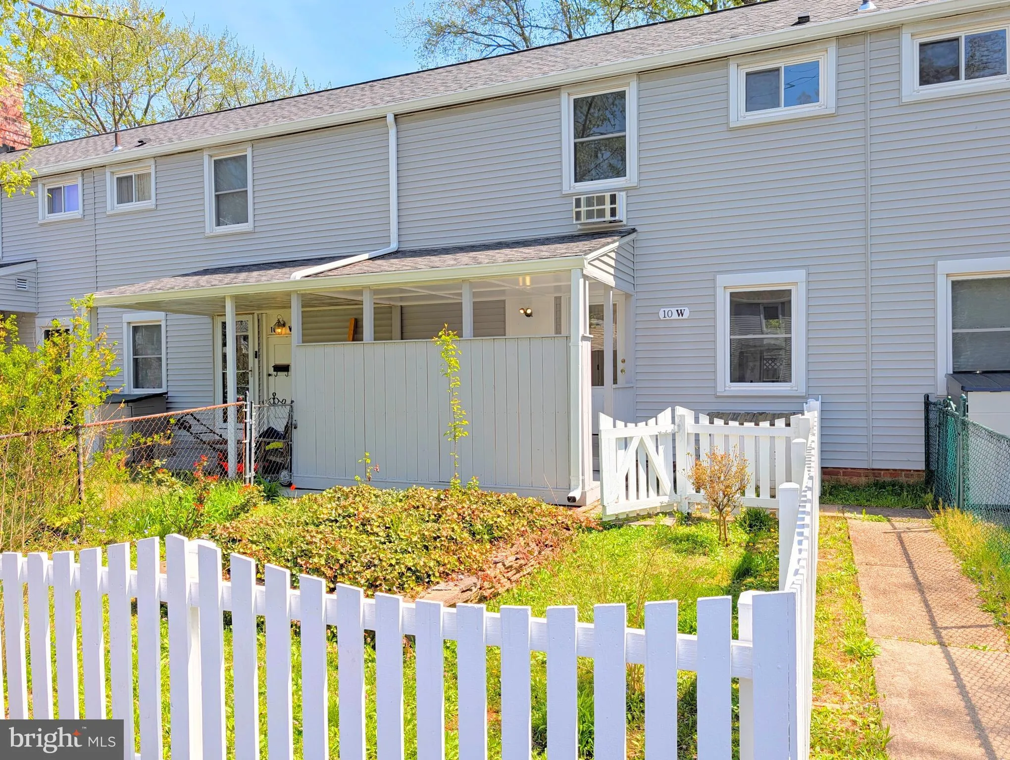 10 SOUTHWAY ROAD, Greenbelt, MD 20770