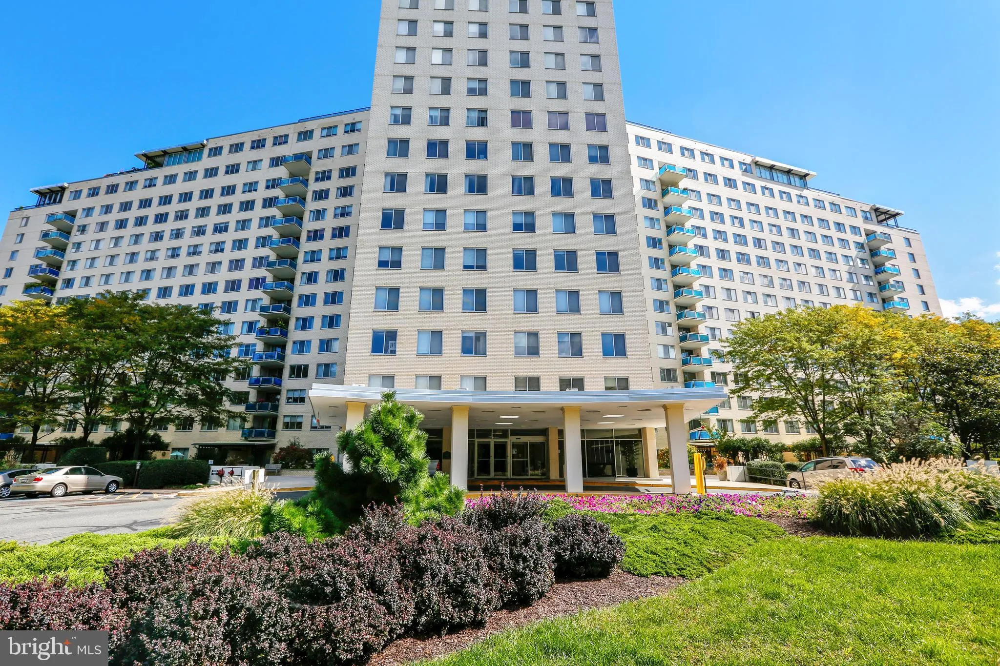 10401 GROSVENOR PLACE, Rockville, MD 20852