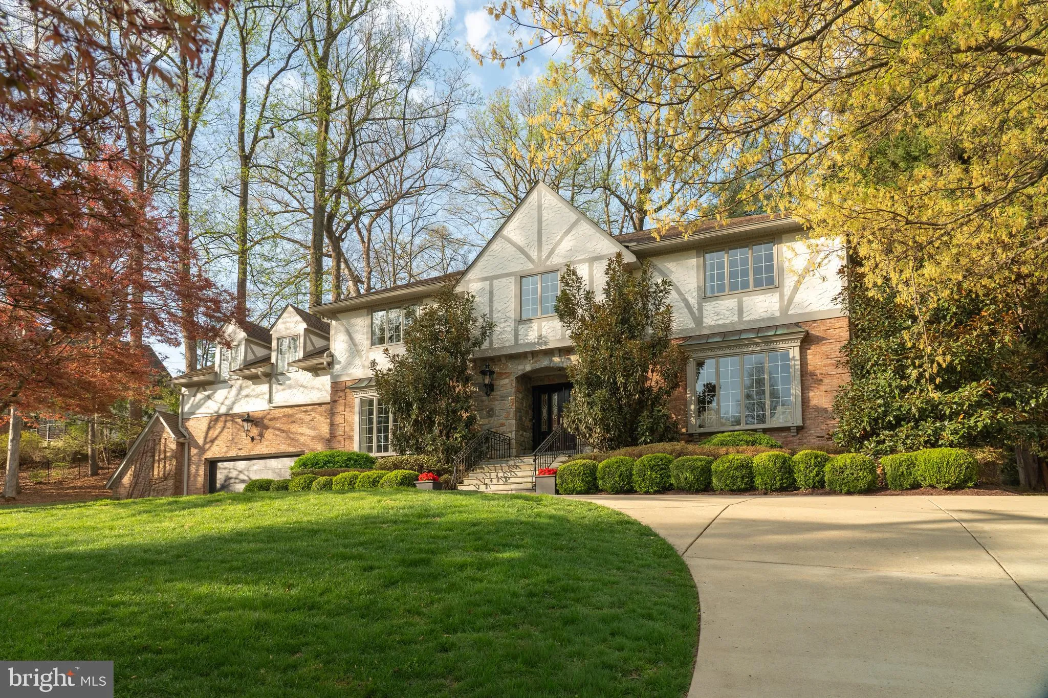 7204 LOCH LOMOND DRIVE, Bethesda, MD 20817