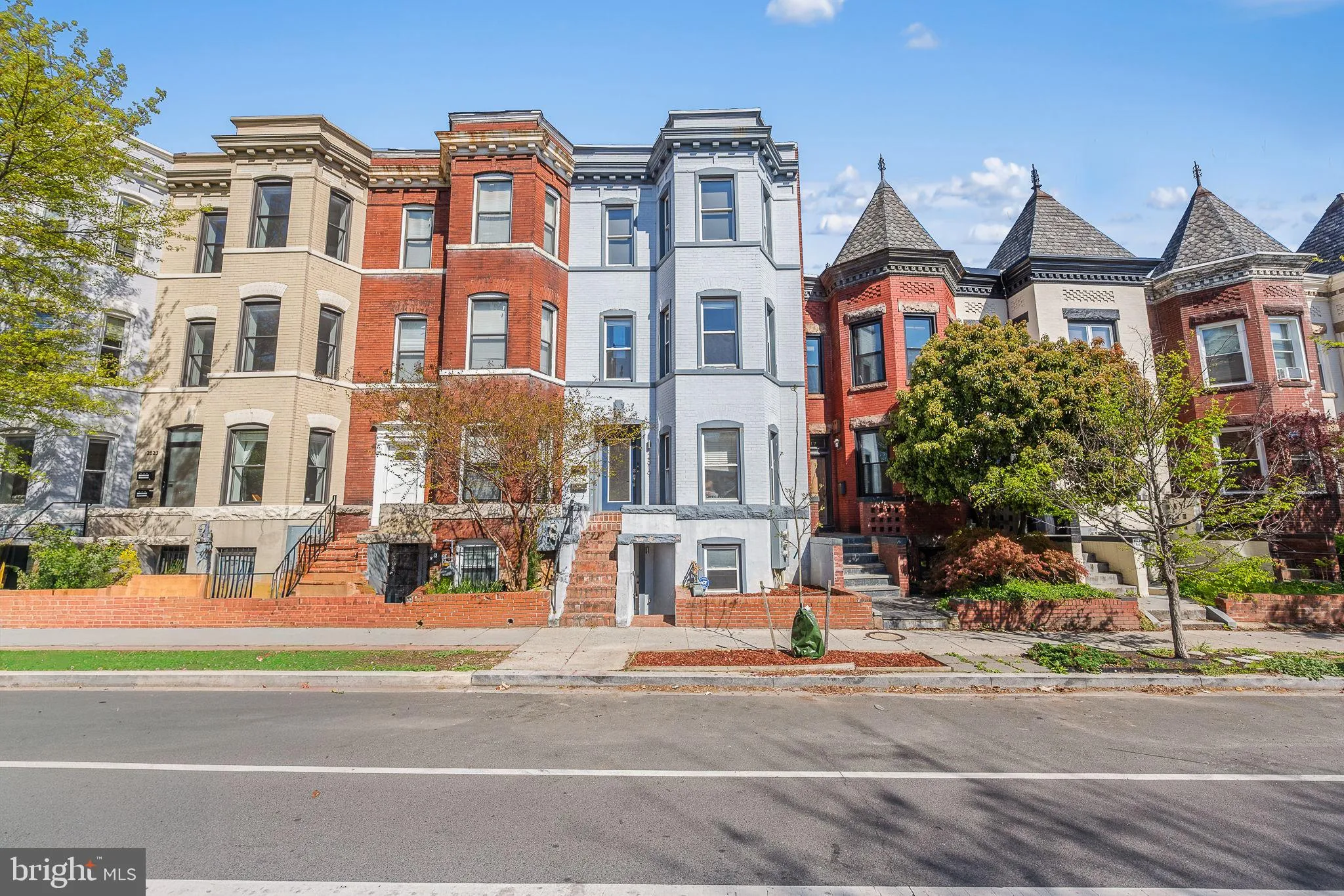 2819 11TH STREET, Washington, DC 20001