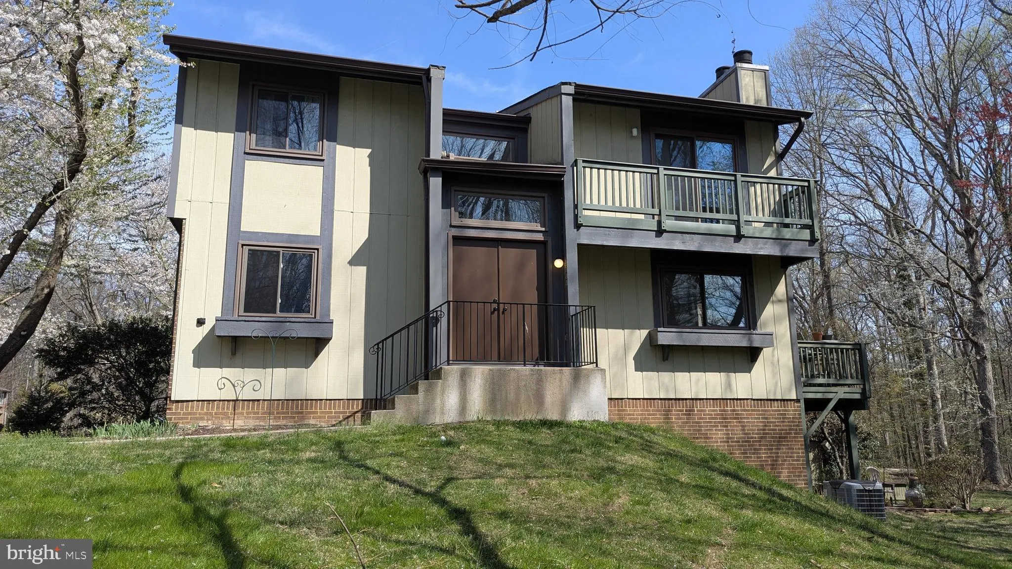 2200 GLENCOURSE LANE, Reston, VA 20191