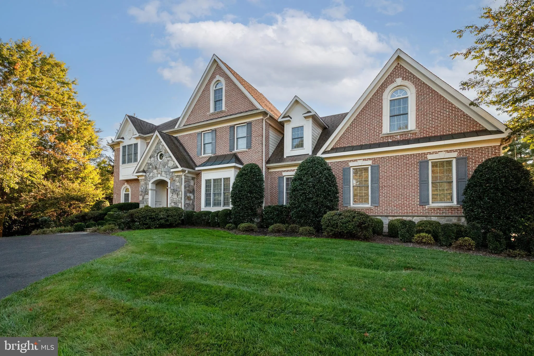 11379 SENECA KNOLL DRIVE, Great Falls, VA 22066