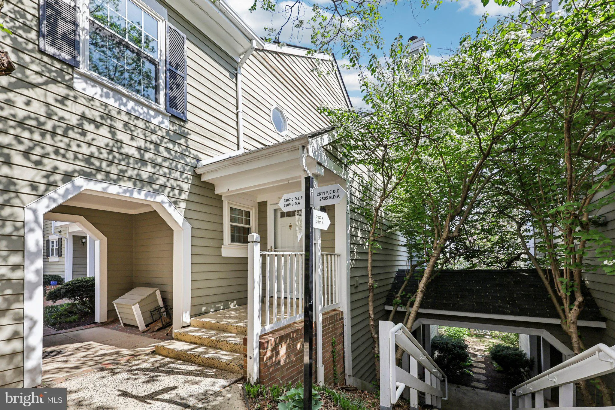 2807 WOODROW STREET, Arlington, VA 22206