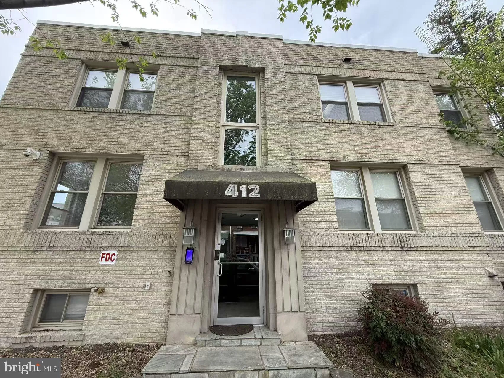 412 19TH STREET, Washington, DC 20002