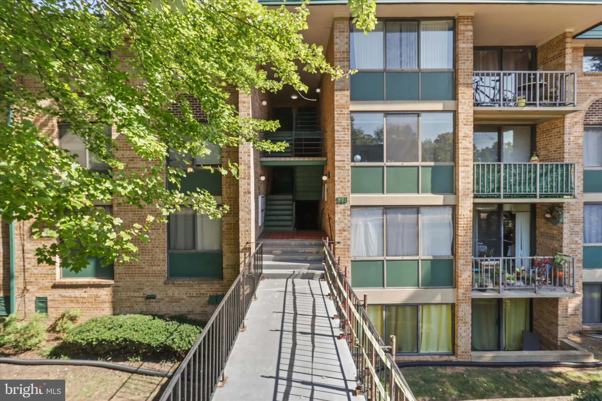 501 ARMISTEAD STREET, Alexandria, VA 22312
