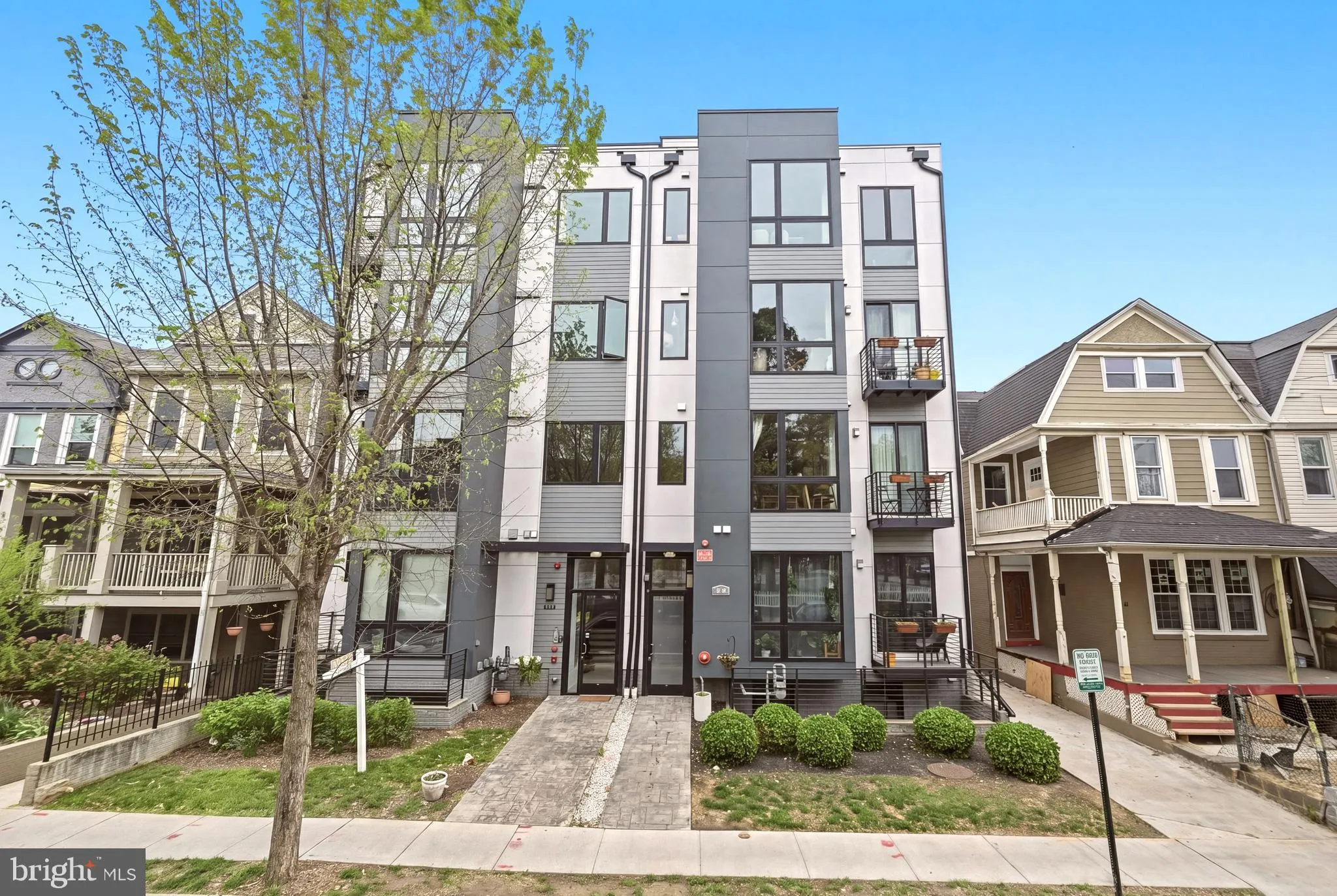 838 VARNUM STREET, Washington, DC 20011