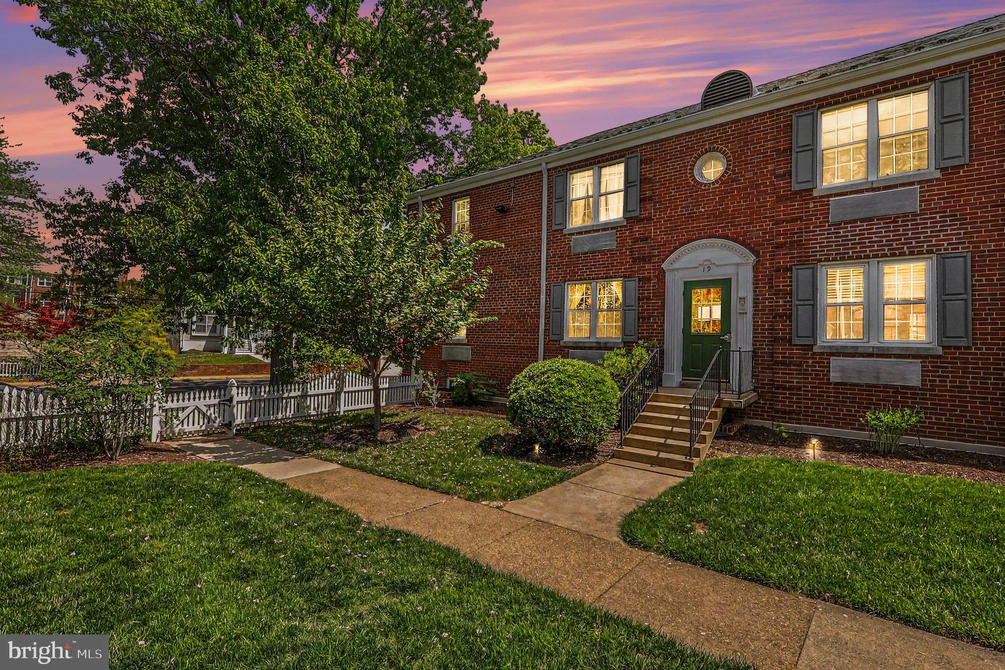 19 AUBURN COURT, Alexandria, VA 22305
