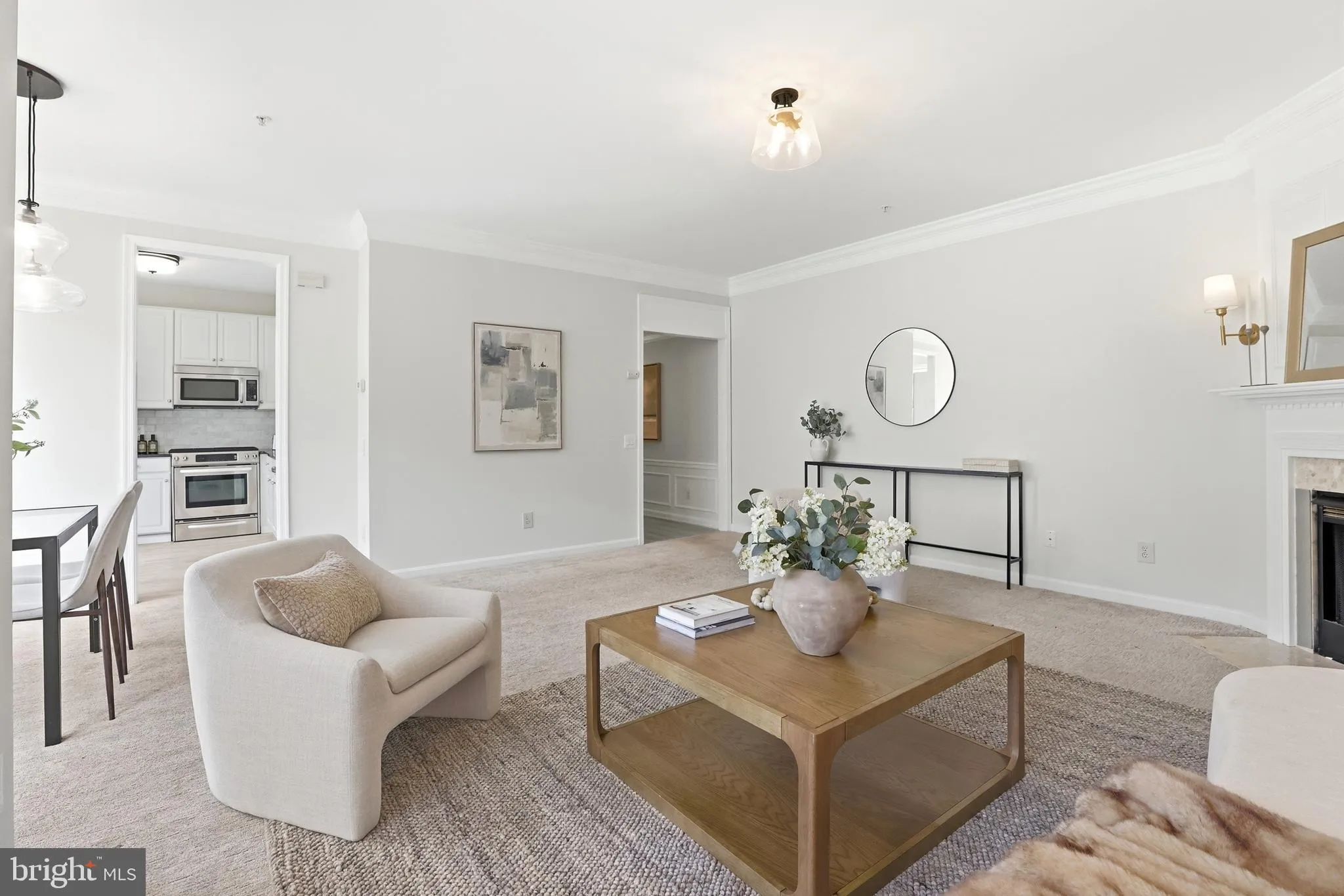 1734 KINGSGATE COURT, Alexandria, VA 22302