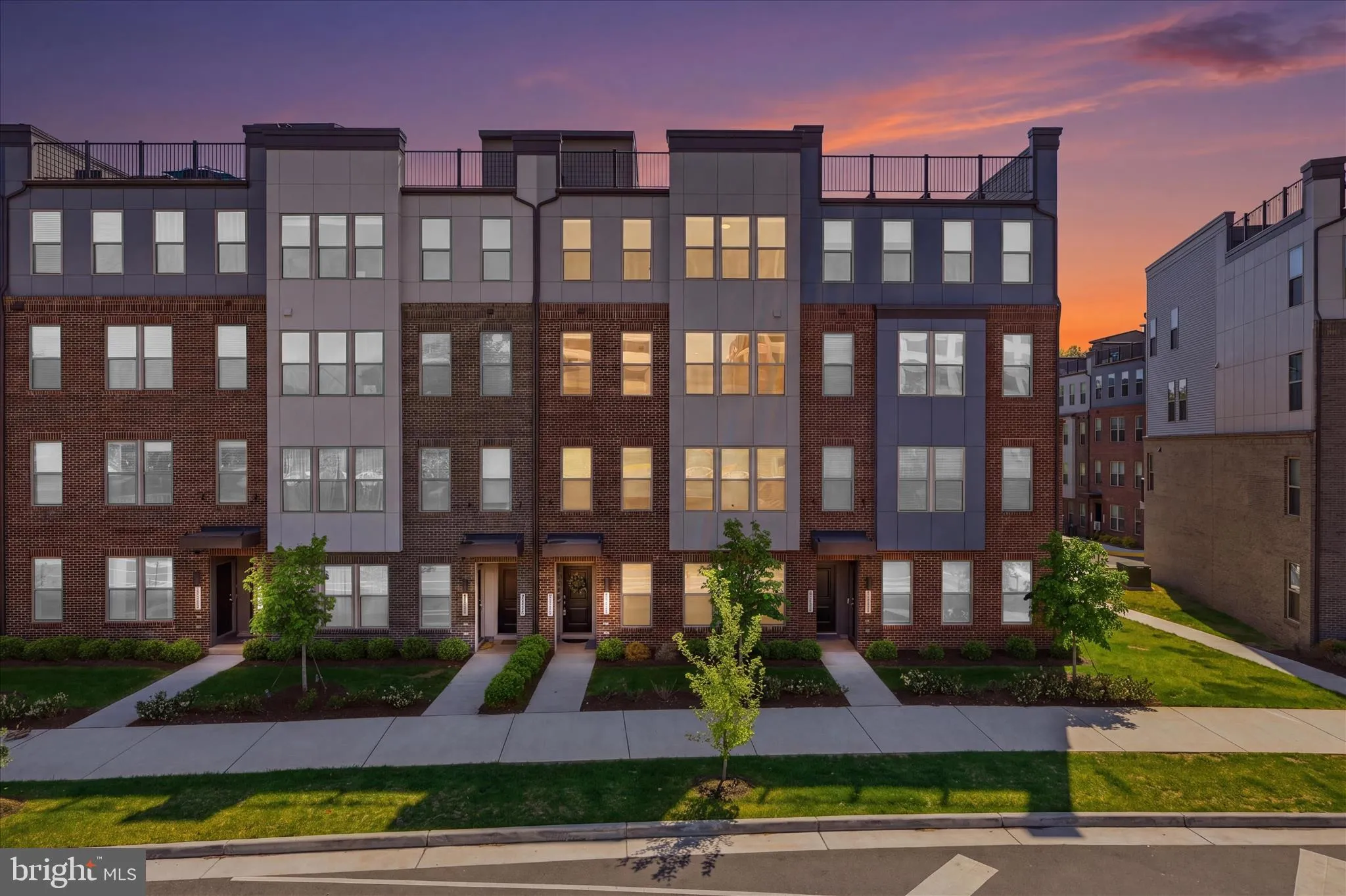 13600 INNOVATION STATION LOOP, Herndon, VA 20171