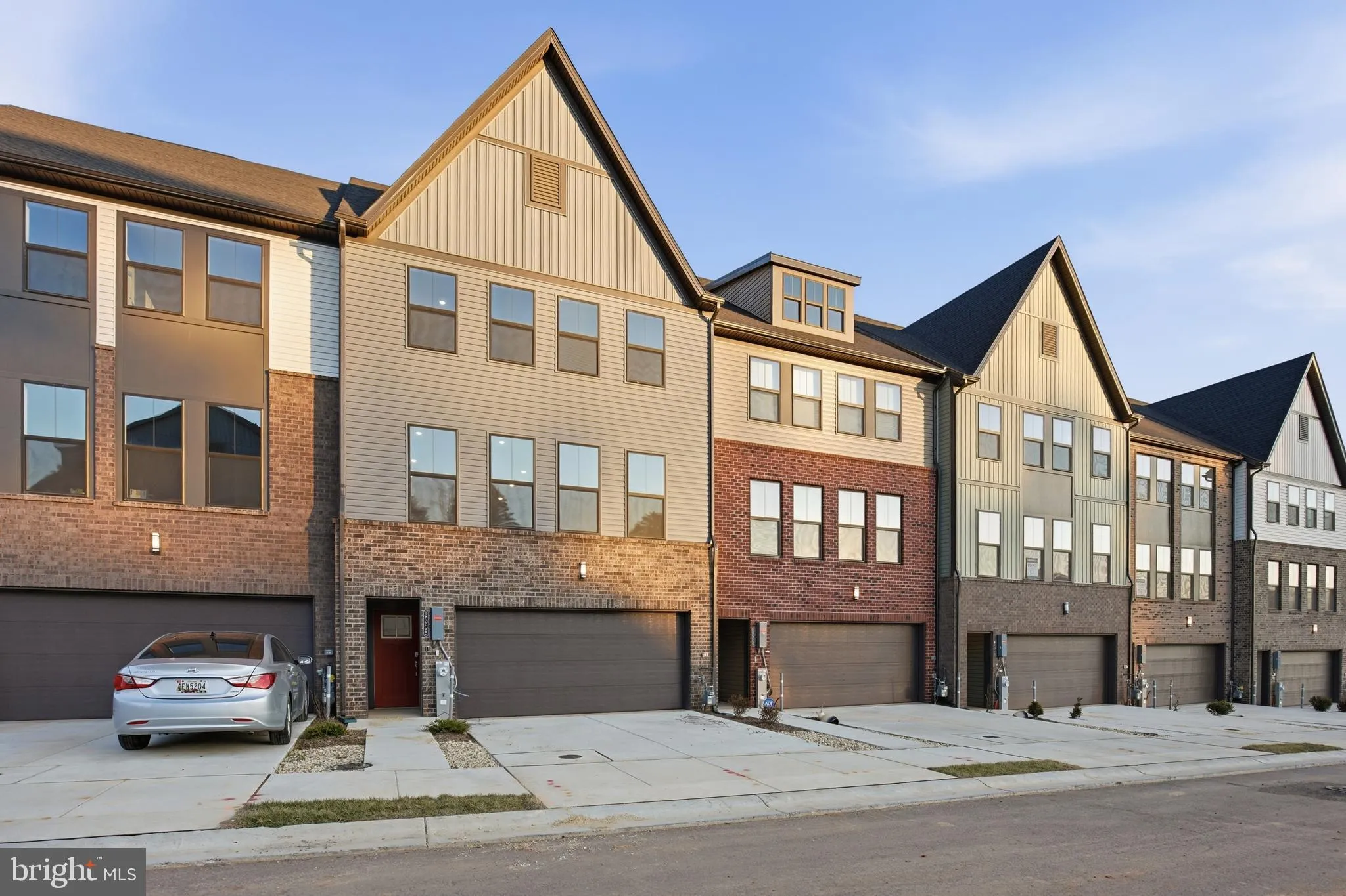 1358 CRESTED WOOD DR, Laurel, MD 20724