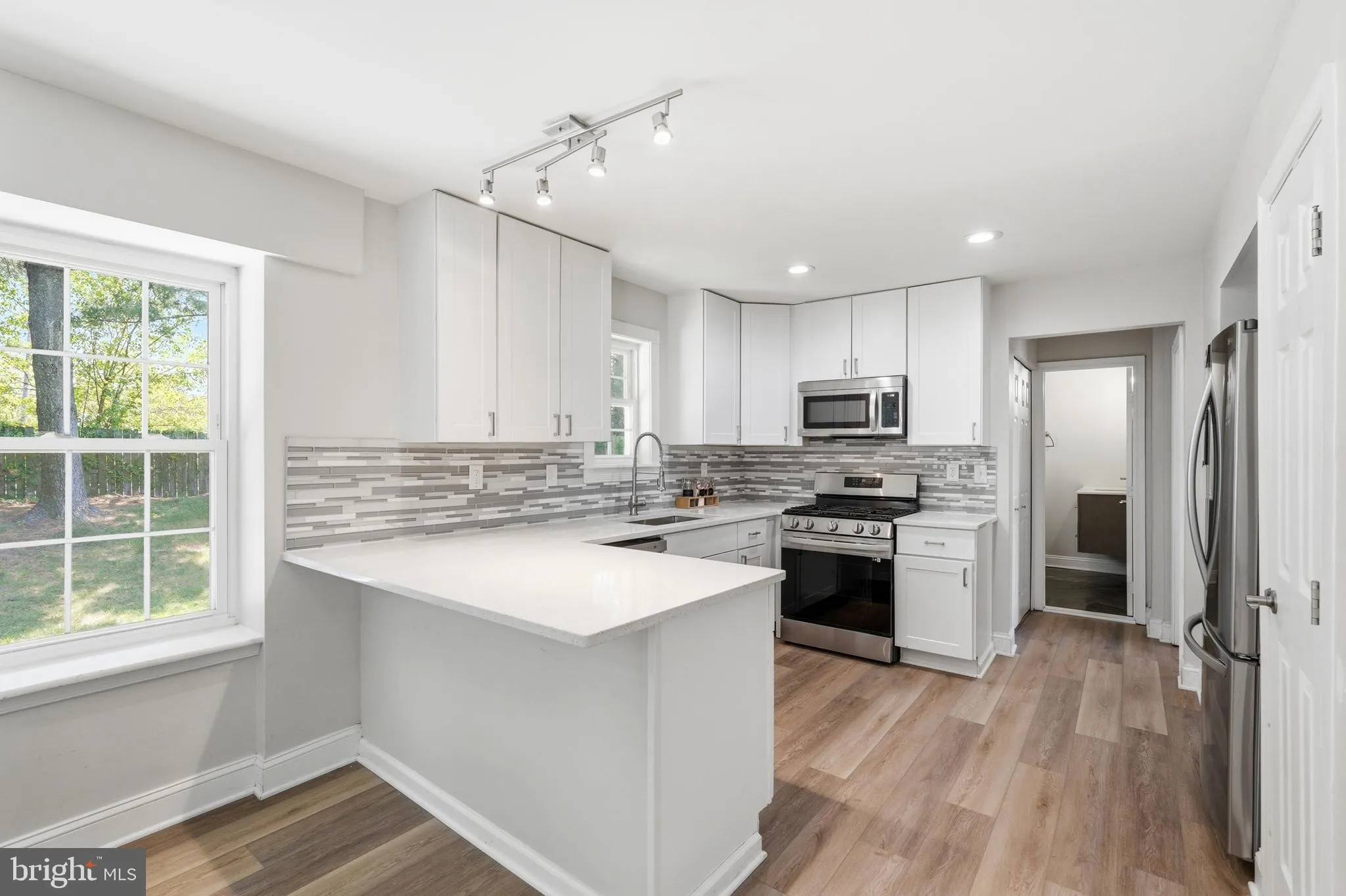 6 BOSTWICK COURT, Gaithersburg, MD 20878