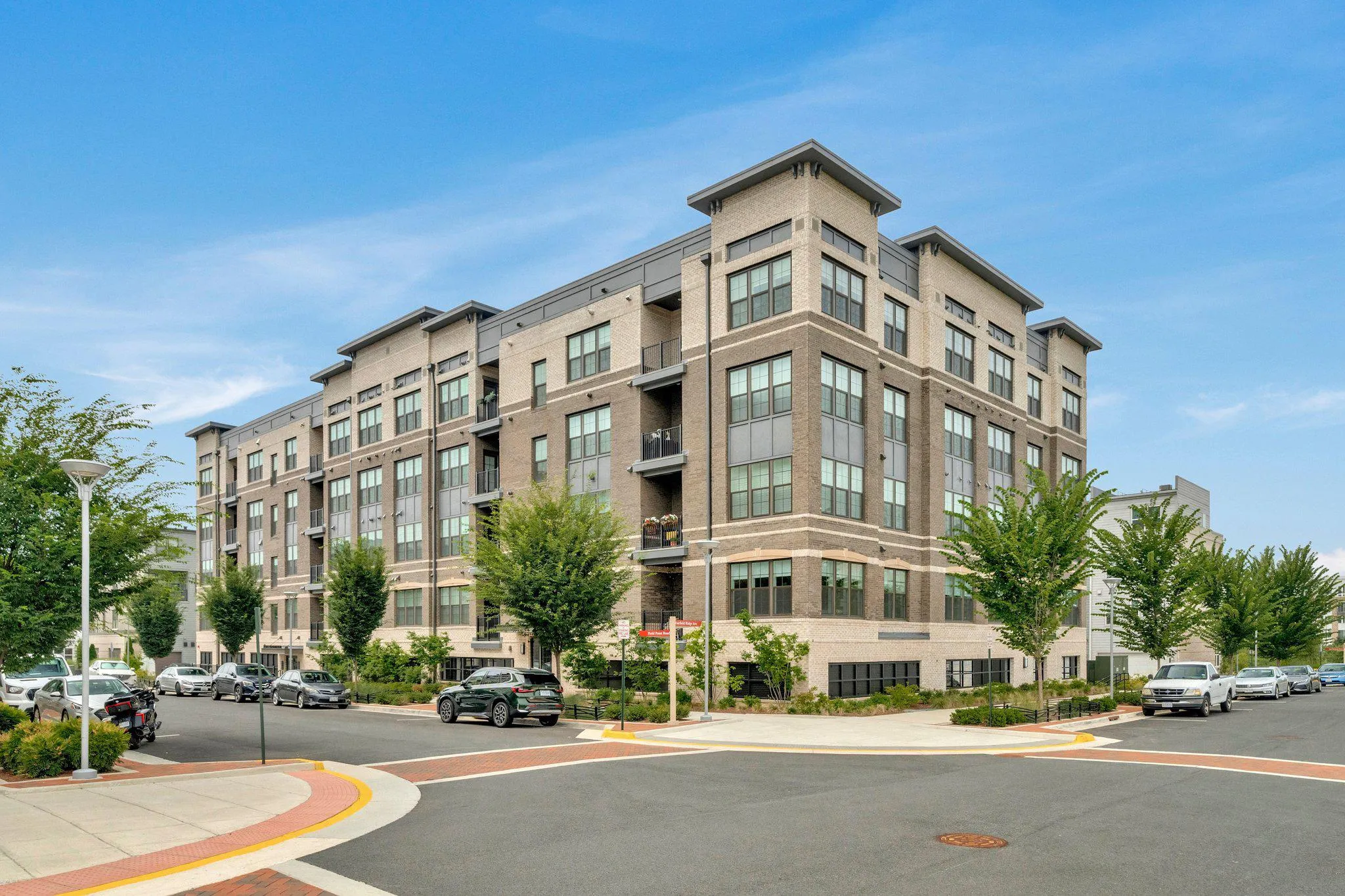 2320 FIELD POINT ROAD, Herndon, VA 20171