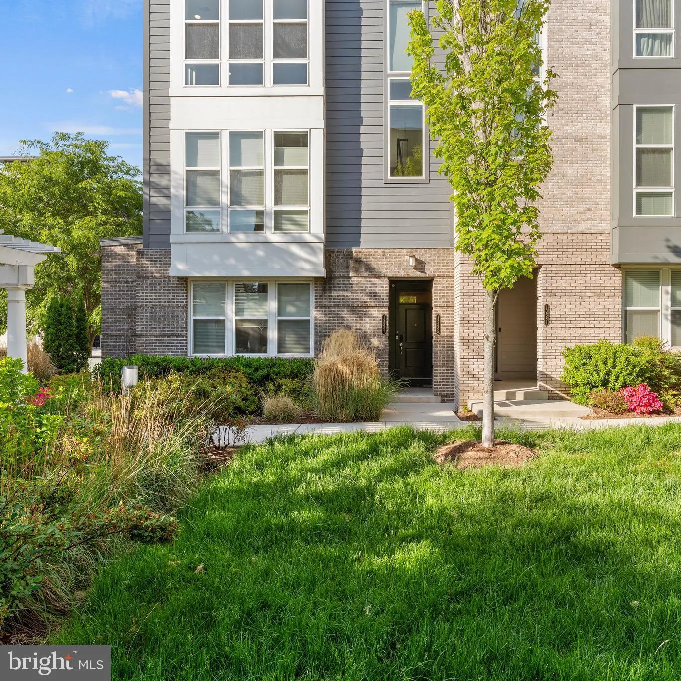 13385 LAUNDERS STREET, Herndon, VA 20171