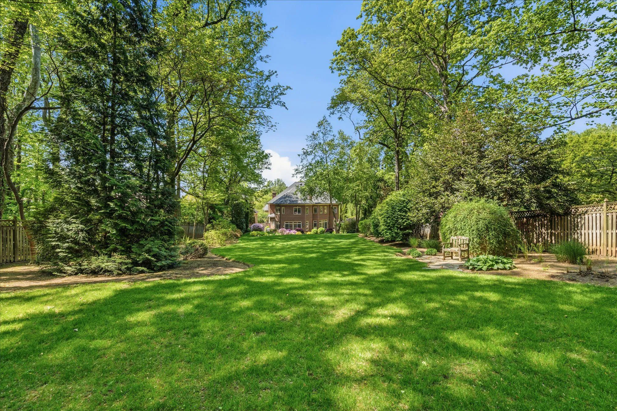 6704 HONESTY DRIVE, Bethesda, MD 20817