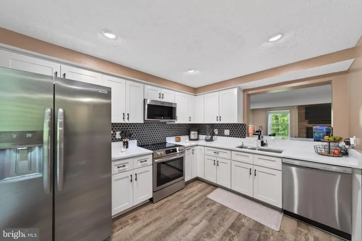 15095 Mill Spring Drive, Dumfries, VA 22025