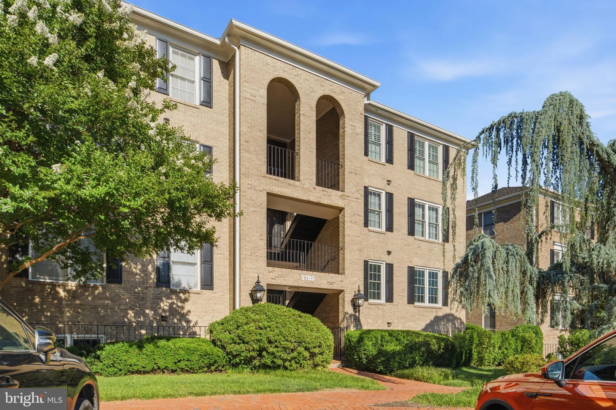 5705 BREWER HOUSE CIRCLE, Rockville, MD 20852