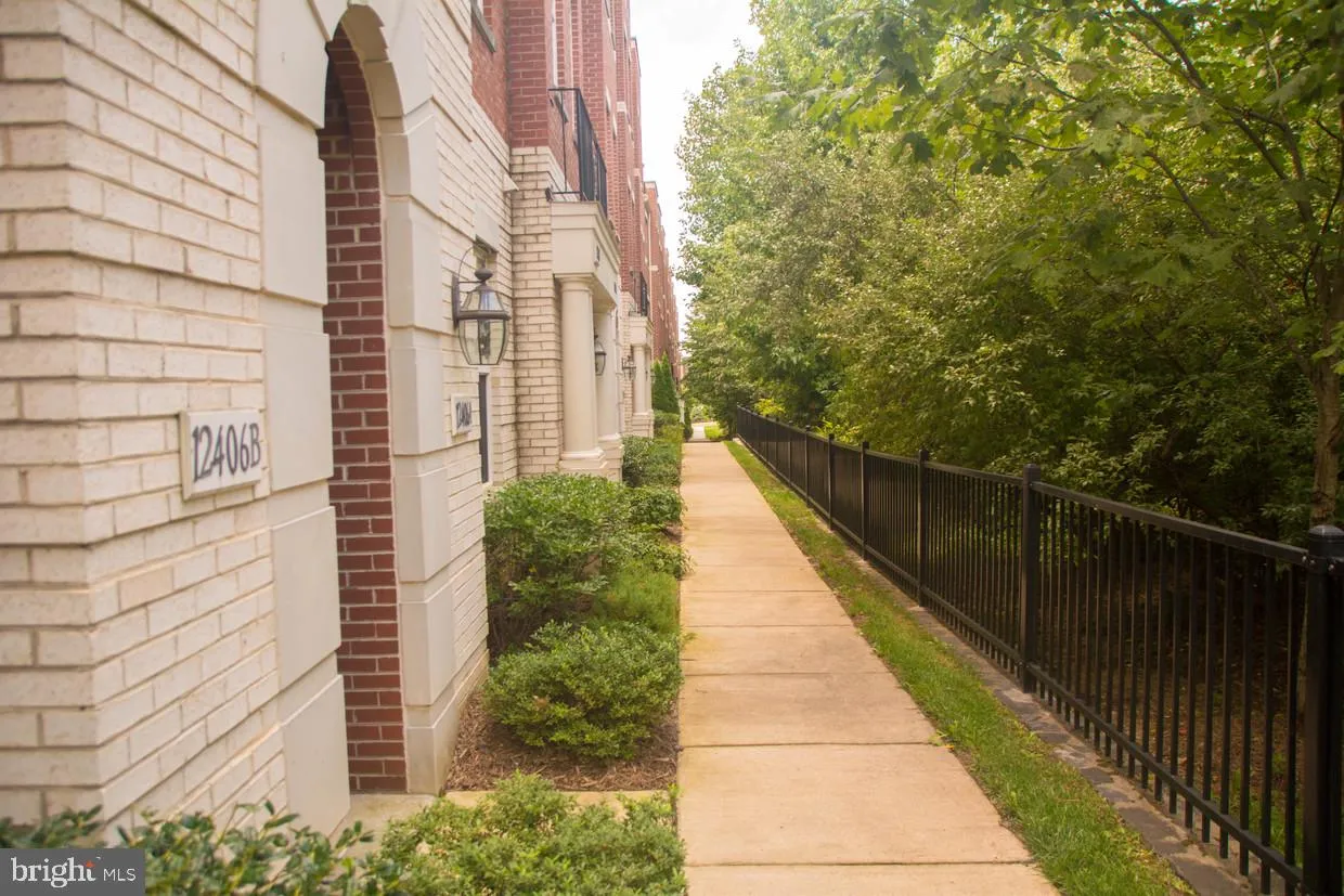 12406 LIBERTY BRIDGE ROAD, Fairfax, VA 22033