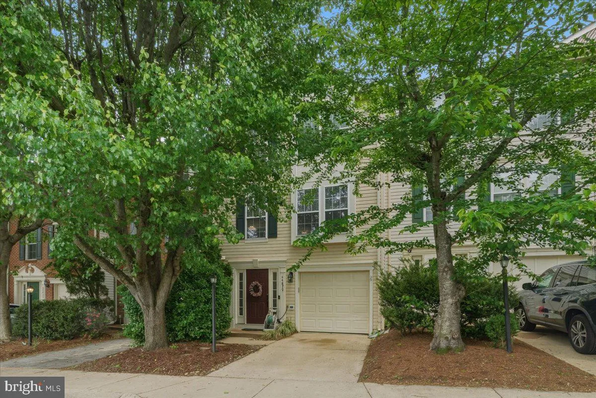 44879 GROVE TERRACE, Ashburn, VA 20147
