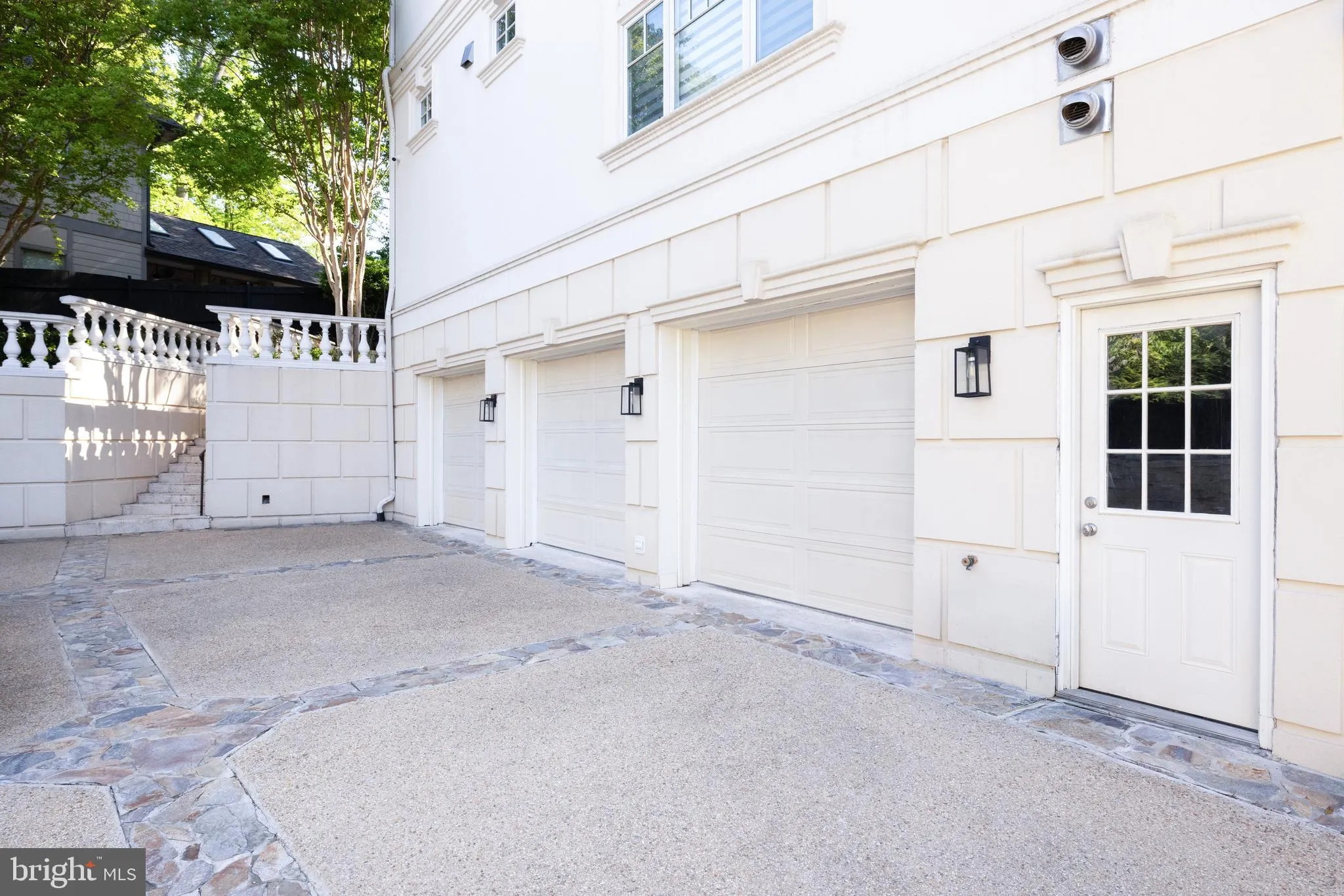 5821 GOLDSBORO ROAD, Bethesda, MD 20817