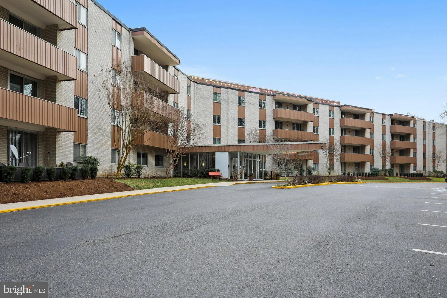 7501 DEMOCRACY BOULEVARD, Bethesda, MD 20817