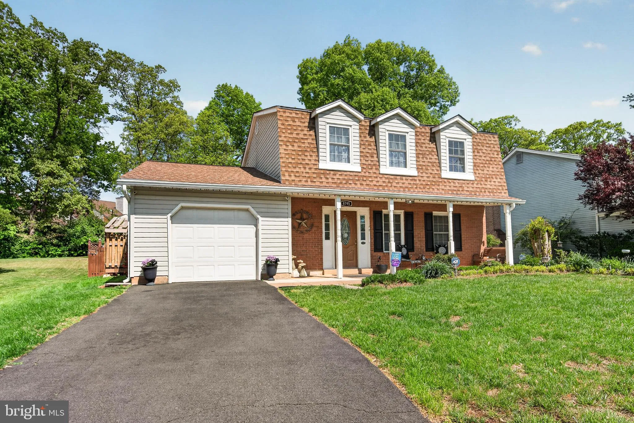 8745 COUNTRY LANE, Manassas, VA 20110