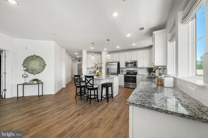 13950 Englefield Drive, Woodbridge, VA 22193