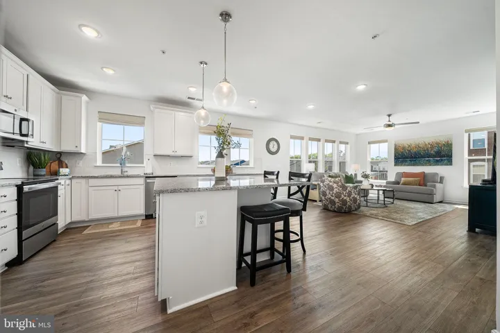 13950 Englefield Drive, Woodbridge, VA 22193