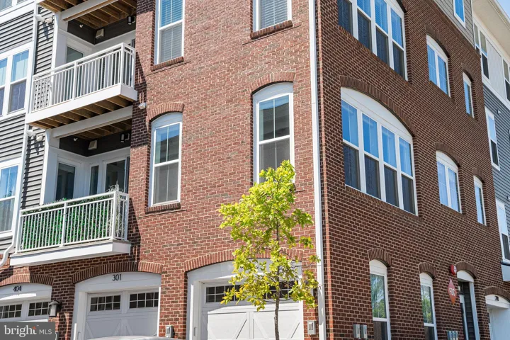 13950 Englefield Drive, Woodbridge, VA 22193