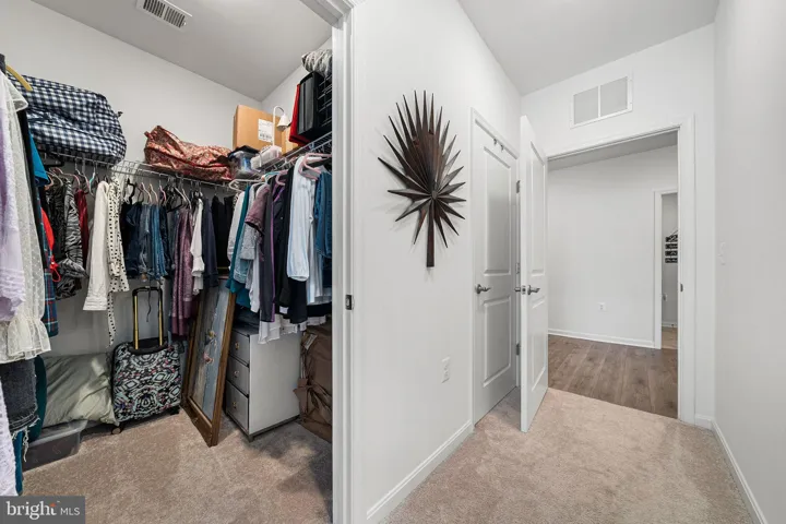13950 Englefield Drive, Woodbridge, VA 22193