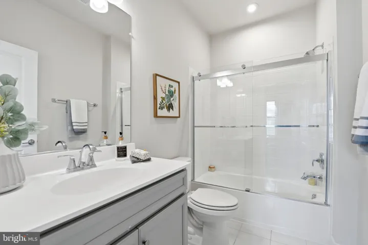 17763 White Campion Way, Dumfries, VA 22026
