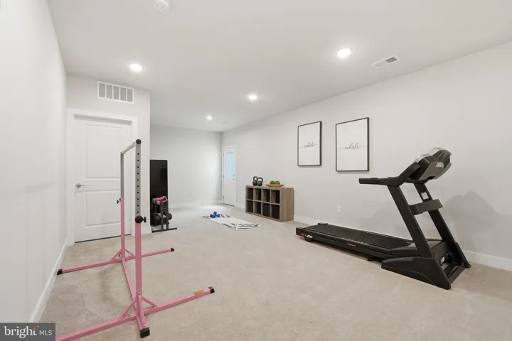 17763 White Campion Way, Dumfries, VA 22026