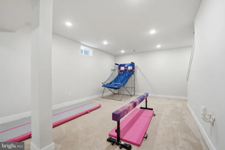 17763 White Campion Way, Dumfries, VA 22026