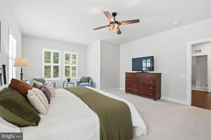 17763 White Campion Way, Dumfries, VA 22026