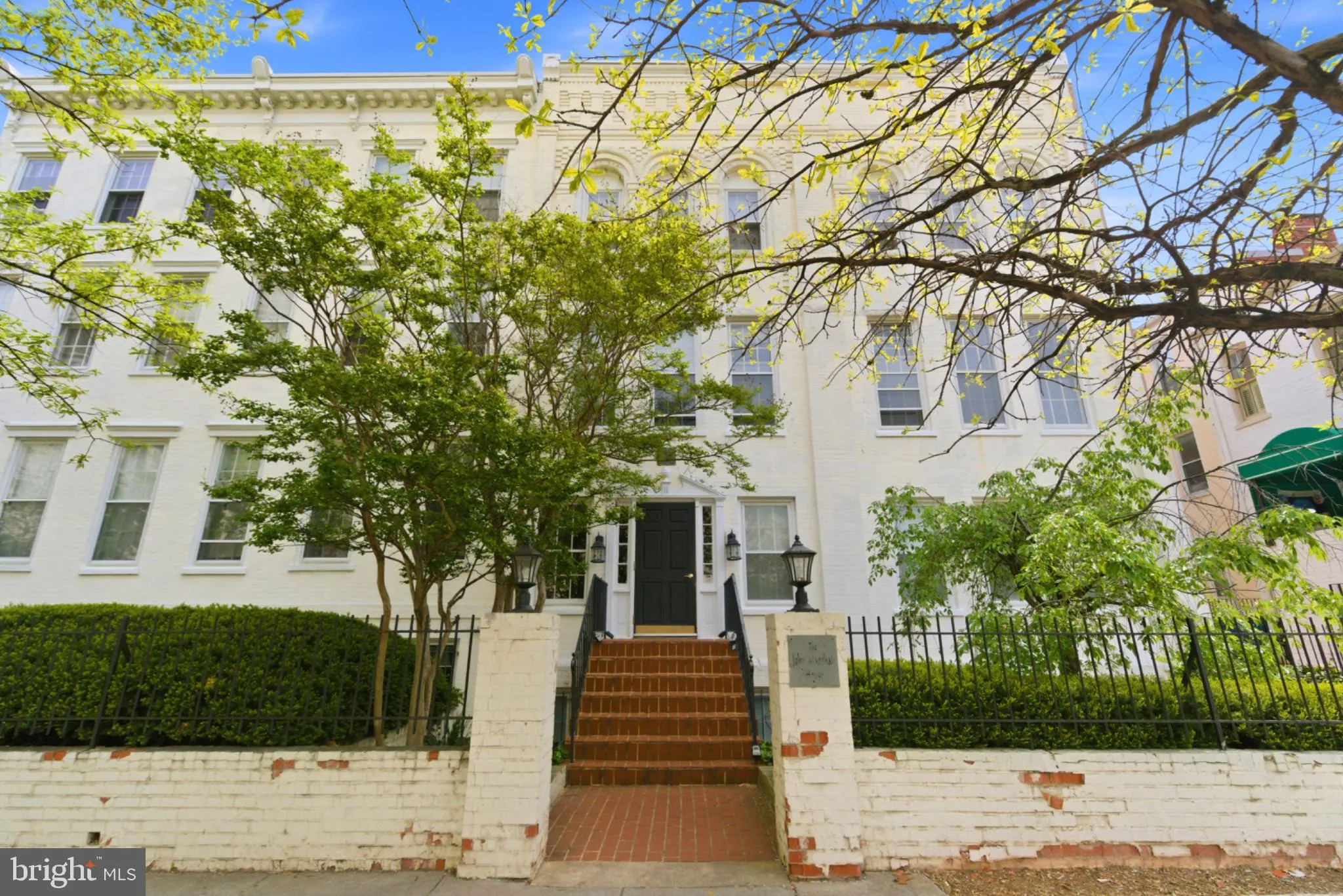 11 2ND STREET, Washington, DC 20002