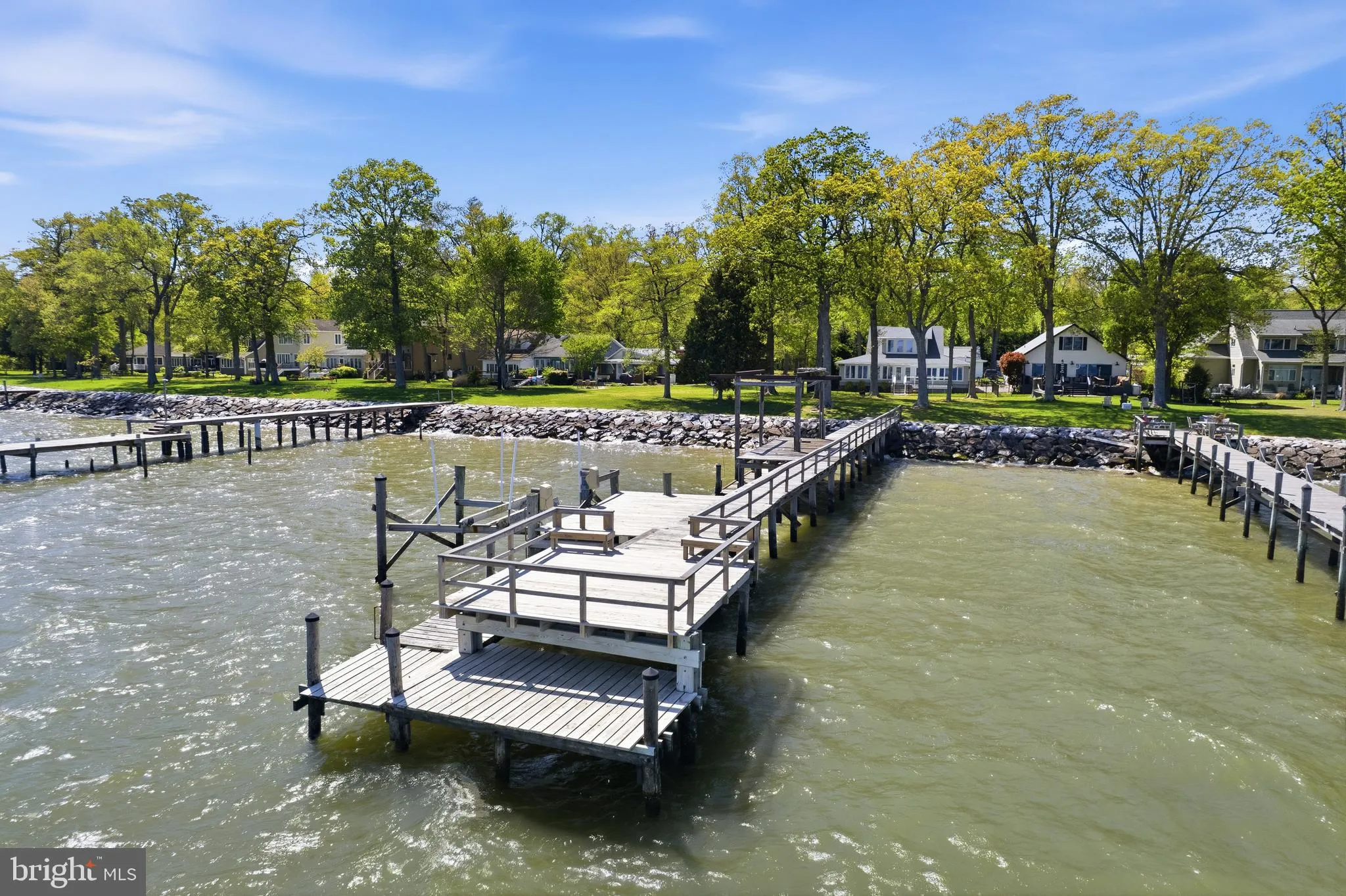 890 LINDEN AVENUE, North Beach, MD 20714