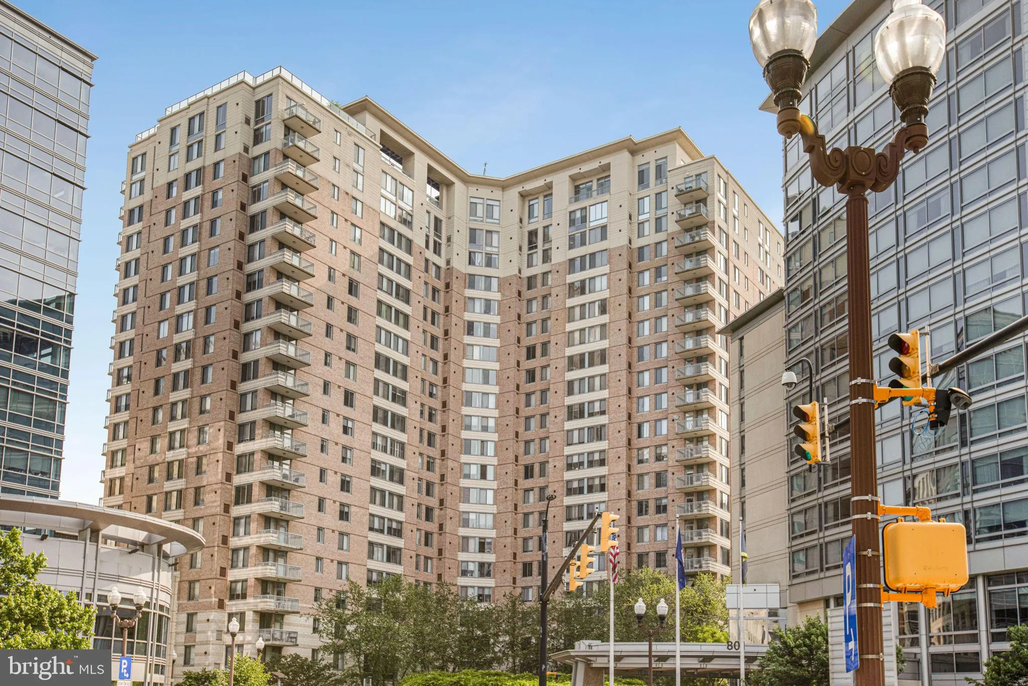 851 GLEBE ROAD, Arlington, VA 22203