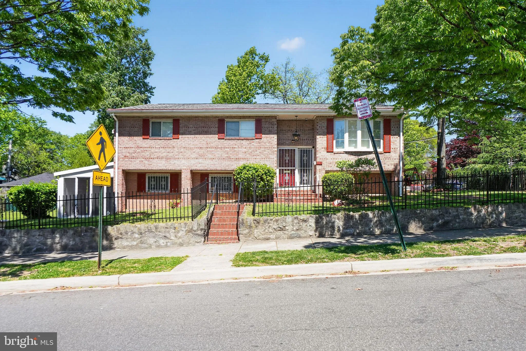 109 VAN BUREN STREET, Washington, DC 20012