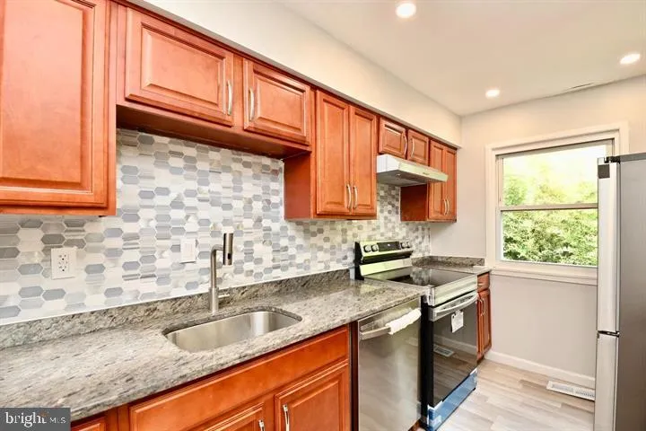 4127 FERRARA TERRACE, Woodbridge, VA 22193