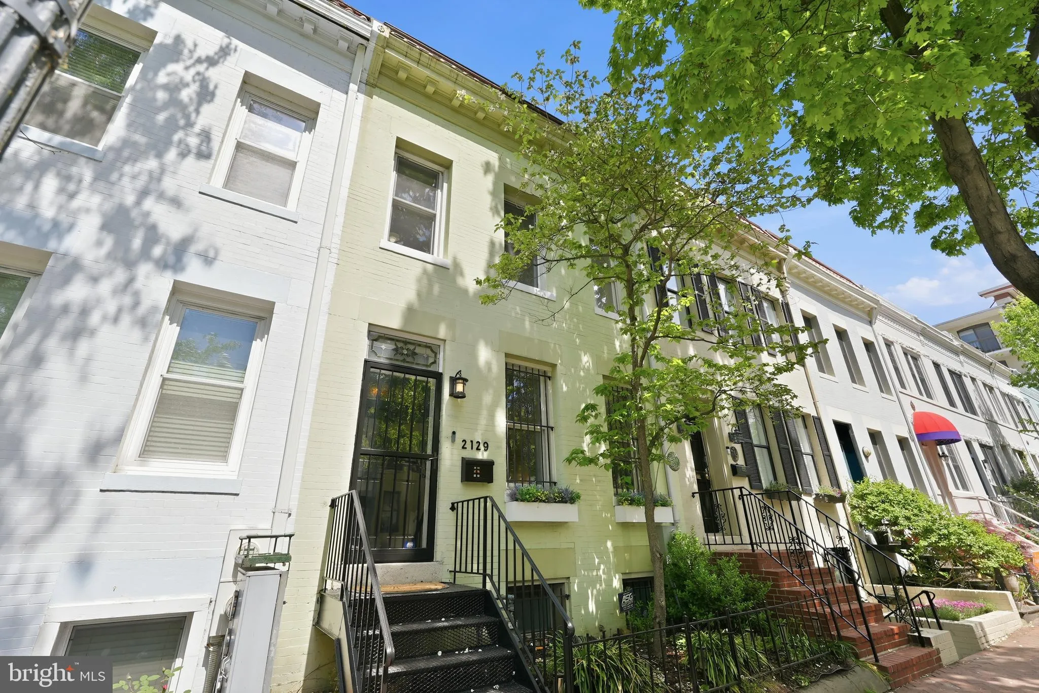 2129 NEWPORT PLACE, Washington, DC 20037