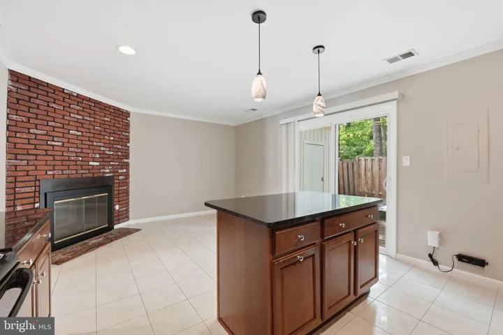 13300 Apgar Place, Herndon, VA 20170