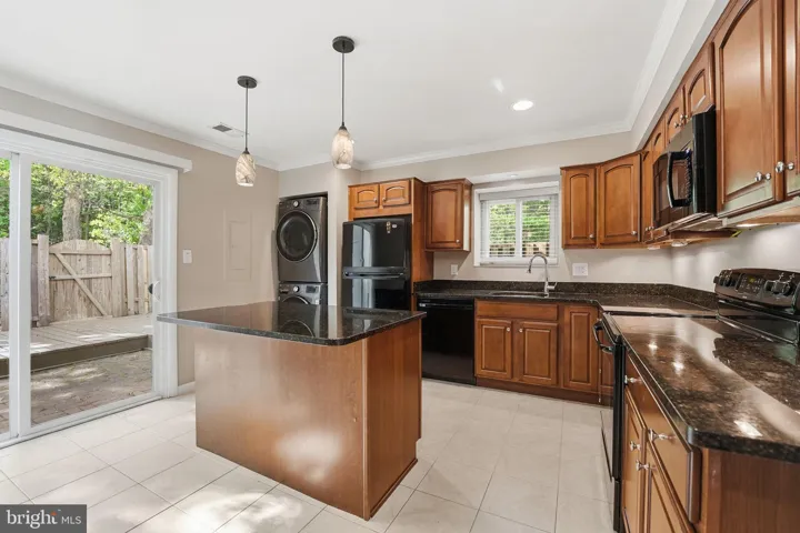 13300 Apgar Place, Herndon, VA 20170