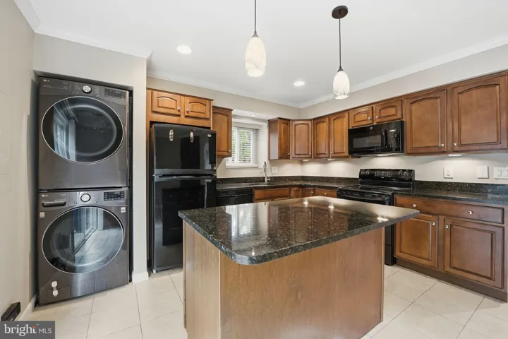 13300 Apgar Place, Herndon, VA 20170